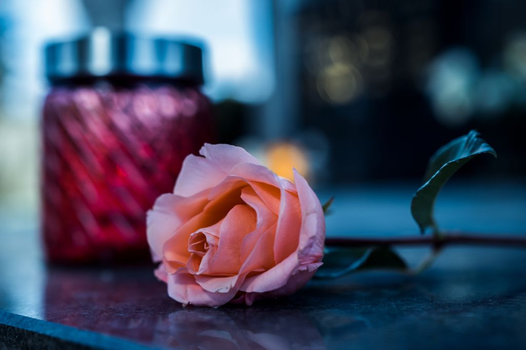 Najczęstsze powody przeniesienia szczątków